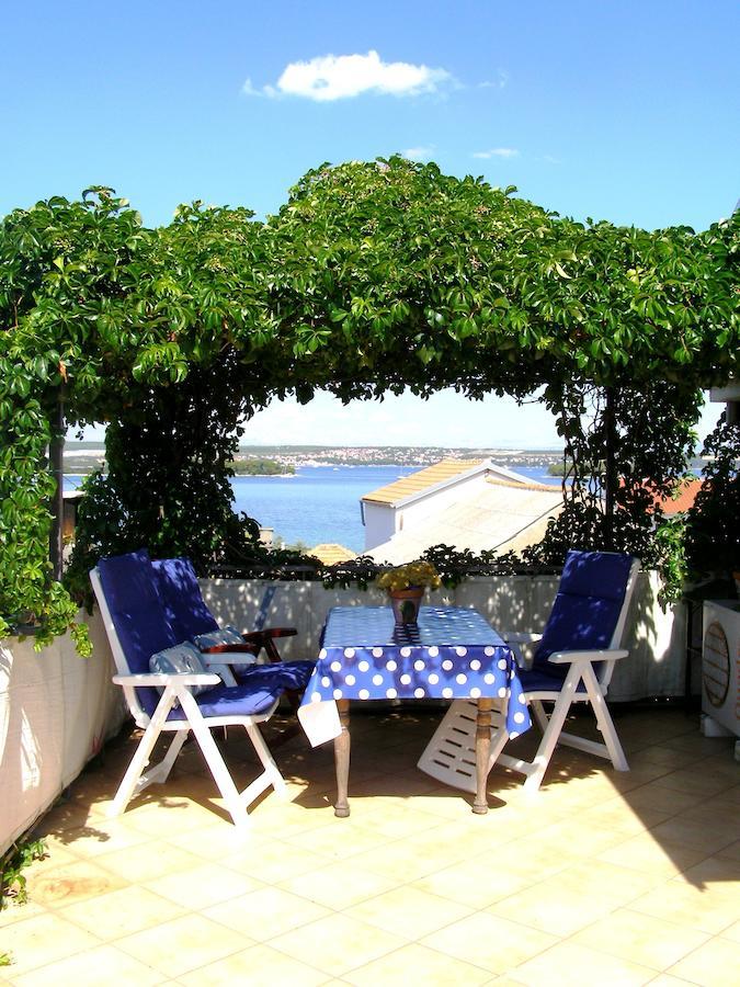 Charming Dalmatian Apartment With Panoramic View Tkon Værelse billede